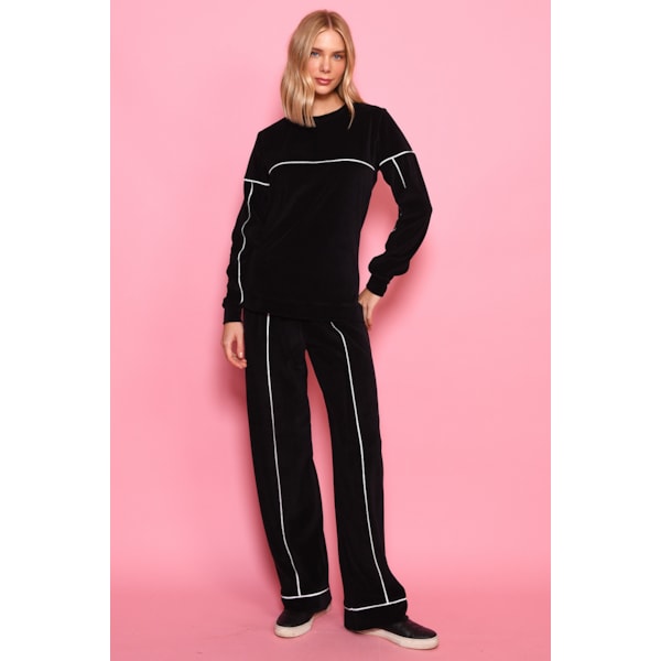 image_e4018731-c77d-42c6-87bb-527846c7bea2