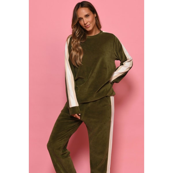 image_45511e14-414e-45a5-b9c5-288a9c1dec60