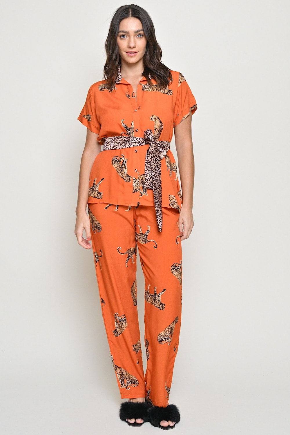 Product main image - 40943826-fdc9-421f-aa22-7fd5b68b3991