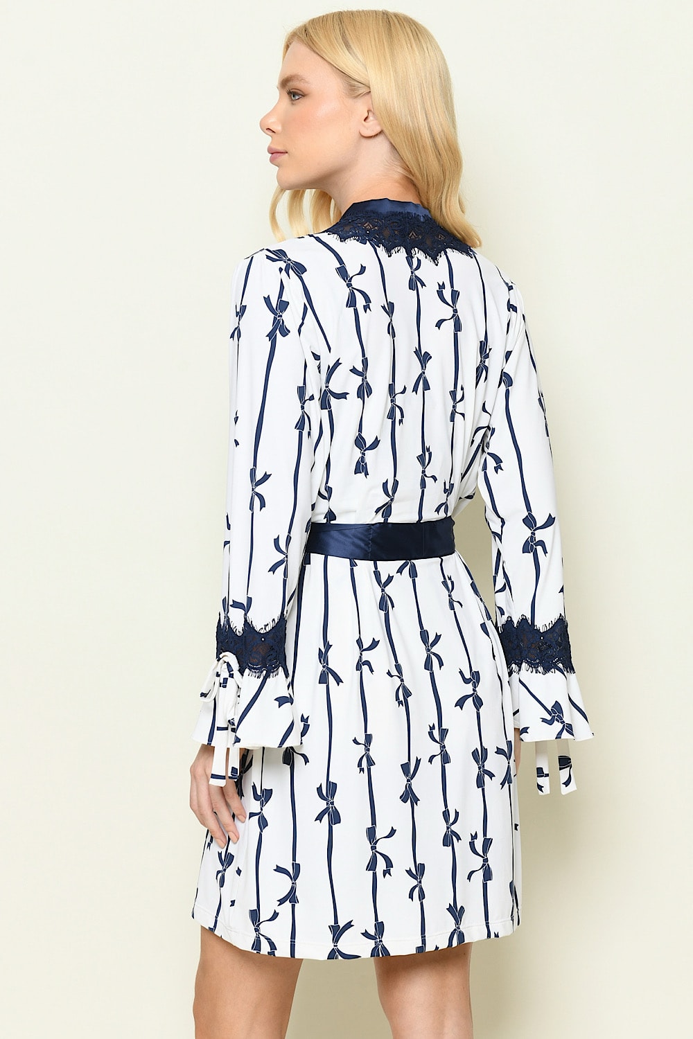 ROBE CURTO (107501)