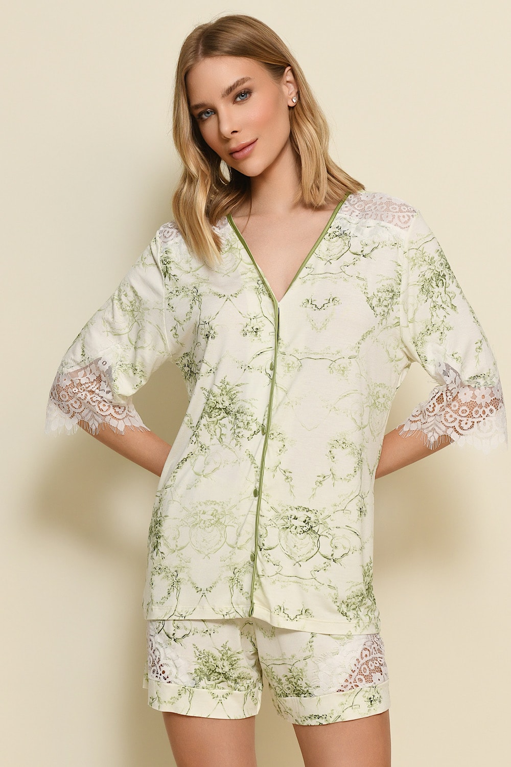 Product main image - 44e4beeb-e1d3-415e-8e97-f44d99d73997