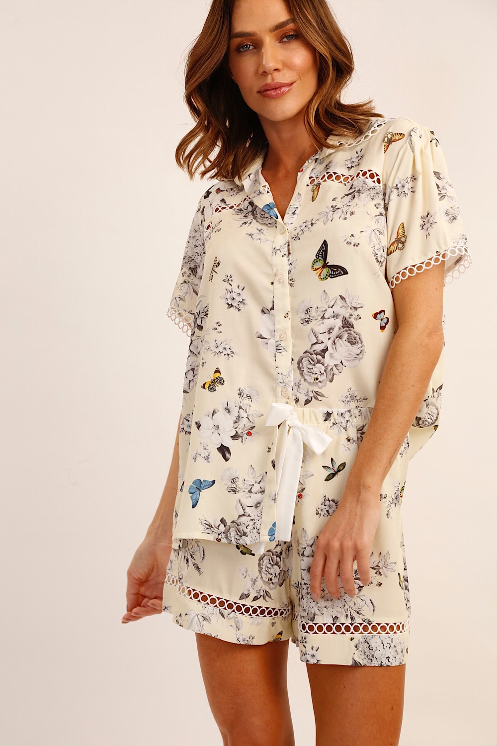 image_ff49d9f2-5a7d-42db-89ae-0eba398867ea